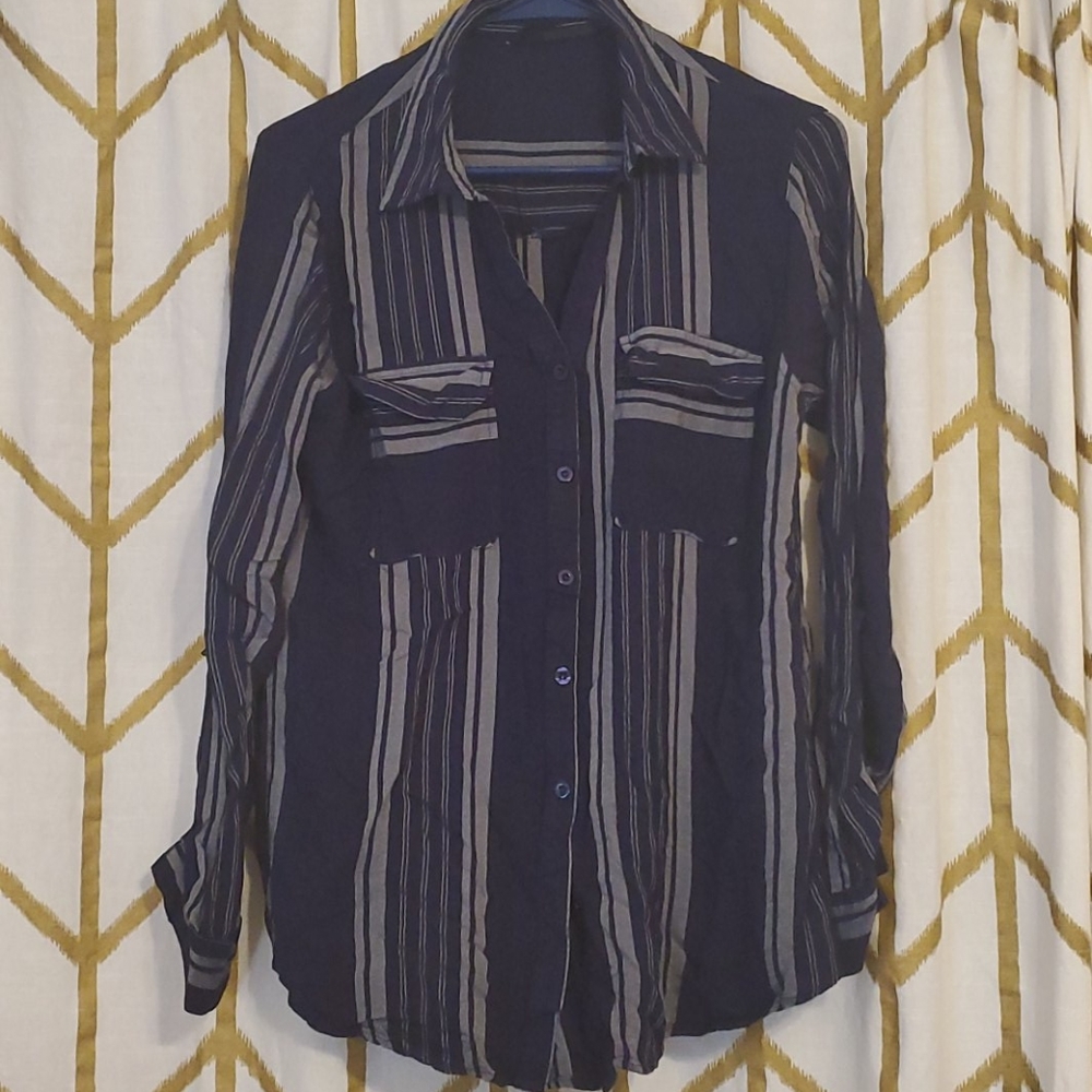 blu pepper Button Down